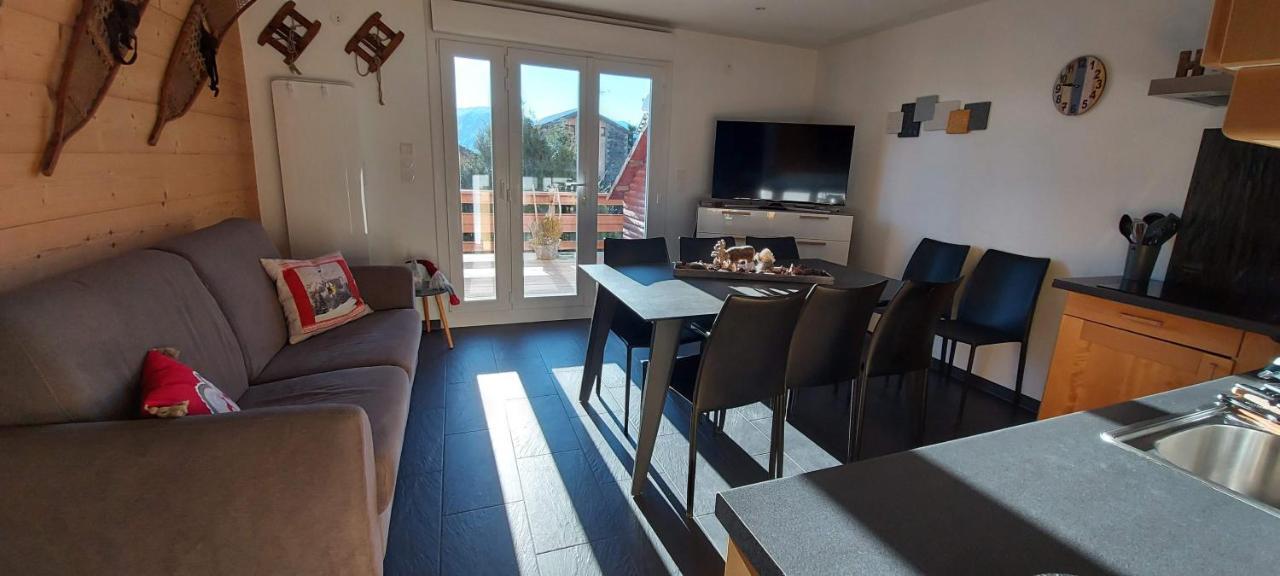 Residence Campredon - Decoration Typique - 25M2 De Terrasse Amenagee Plein Sud Avec Vue Panoramique - Internet - Jardin - Parking - Navette - Linge Et Menage En Options Payantes Font-Romeu-Odeillo-Via Екстер'єр фото