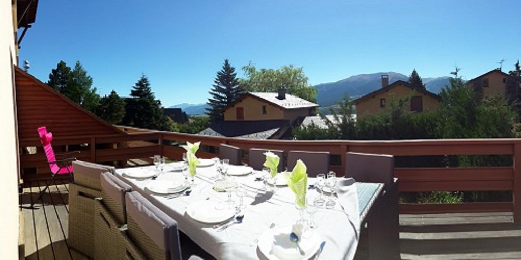 Residence Campredon - Decoration Typique - 25M2 De Terrasse Amenagee Plein Sud Avec Vue Panoramique - Internet - Jardin - Parking - Navette - Linge Et Menage En Options Payantes Font-Romeu-Odeillo-Via Екстер'єр фото
